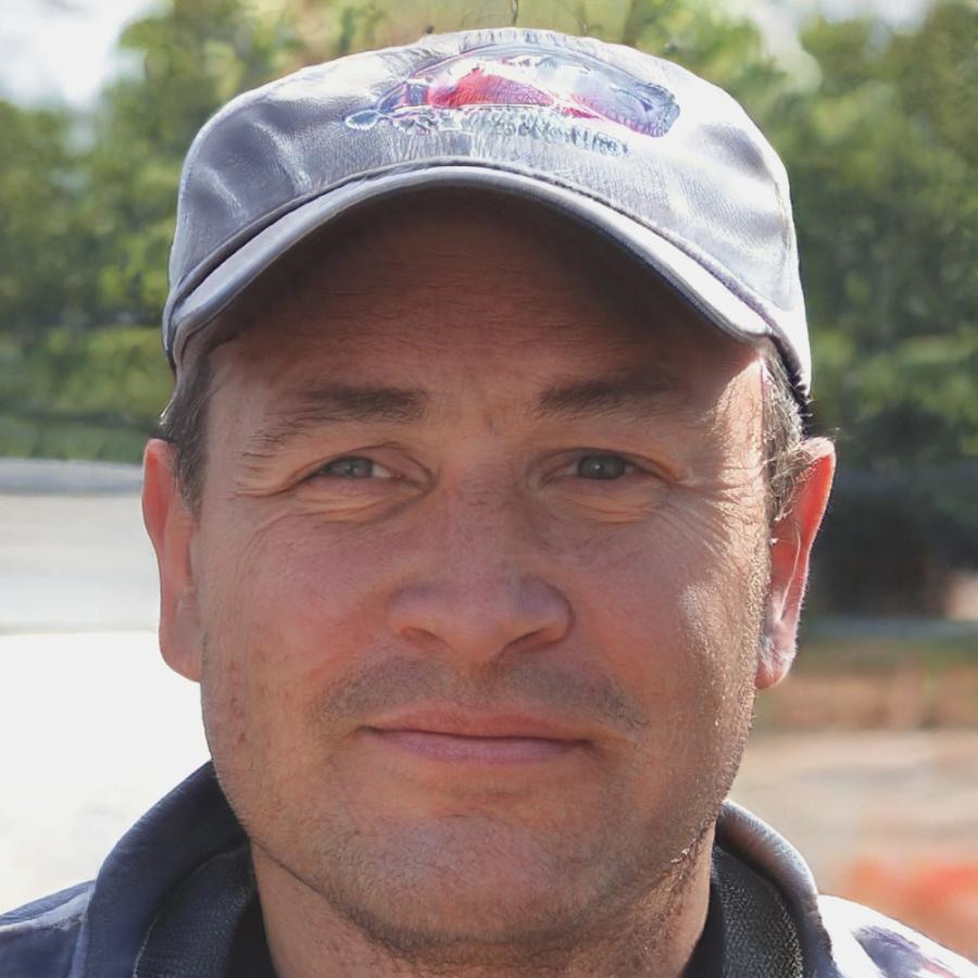 Portrait von Gernot Lindblom, Finanzberater und Dozent für Budgetplanung